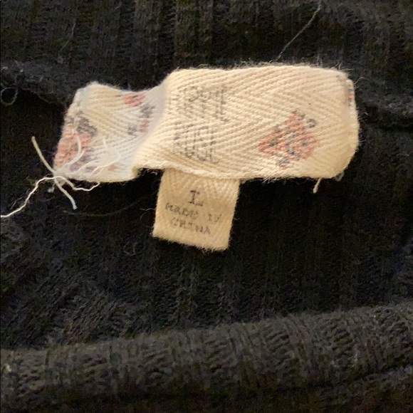 Top - Picture 3 of 3